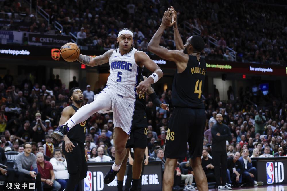 随着赛季进 随着赛季进