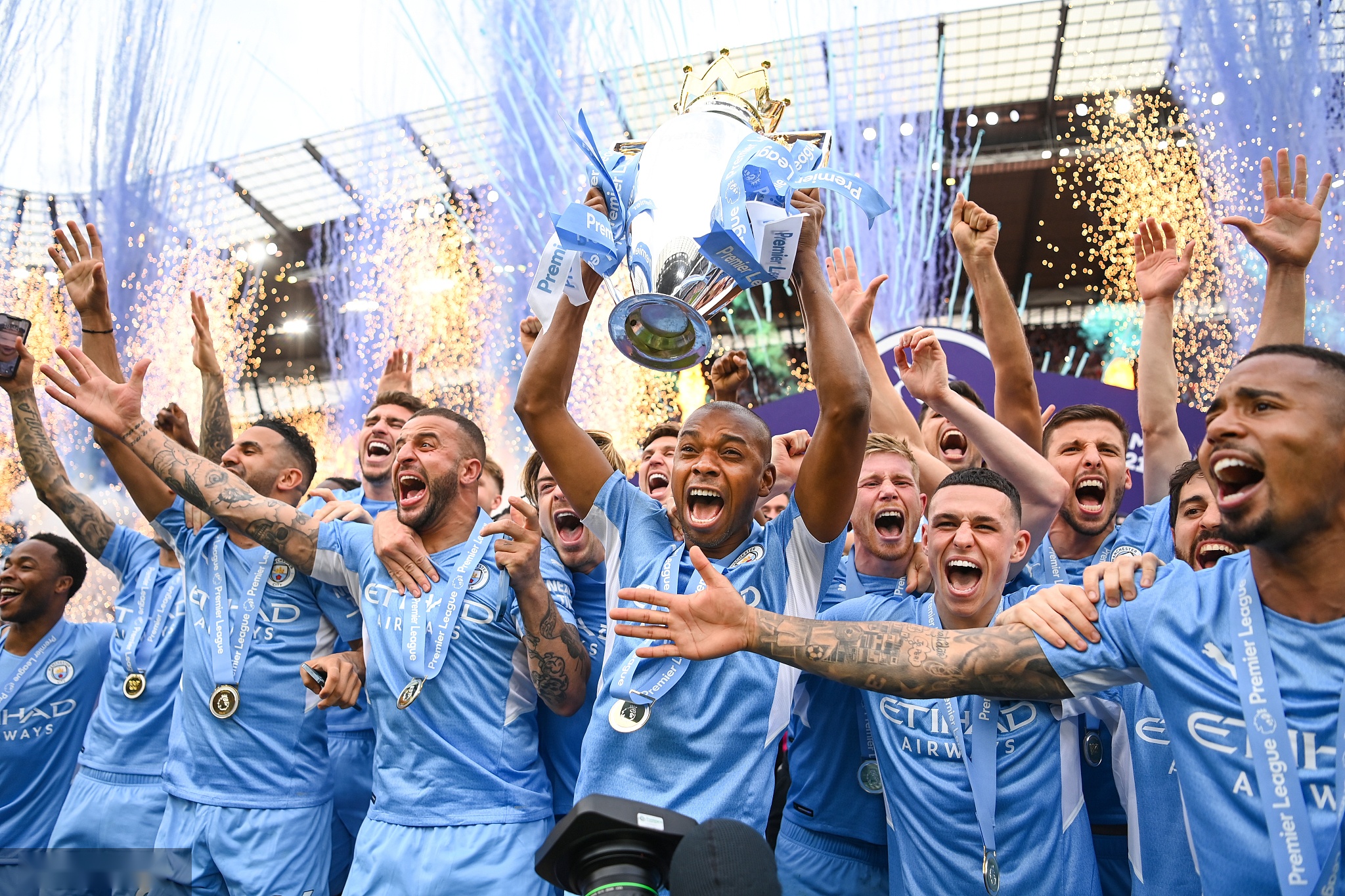 仅仅是对比 仅仅是对比