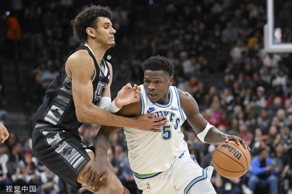 段显得尤为 段显得尤为